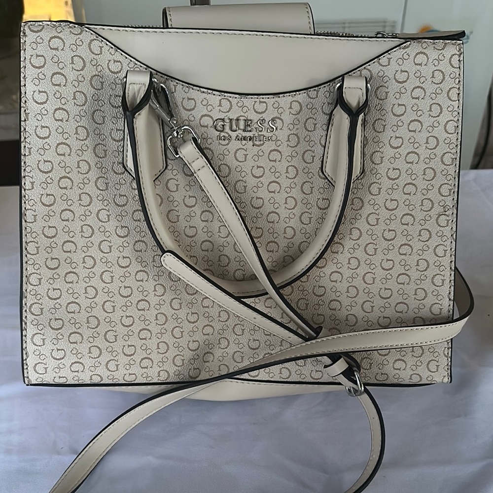 GUESS White and Black Tote Bag
